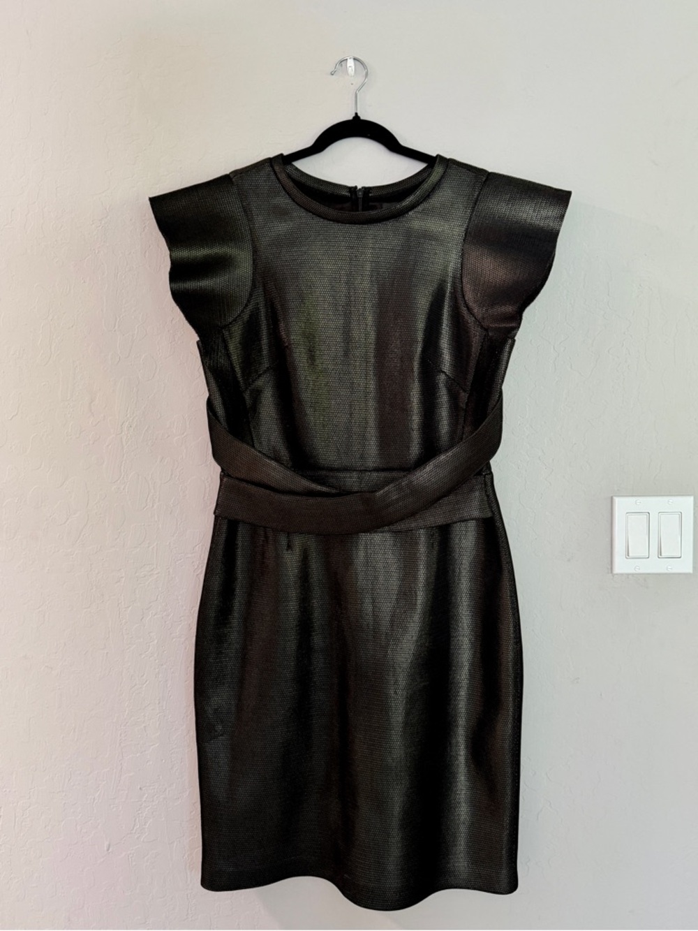 NERO BY JATIN VARMA CAP SLEEVE SHIFT DRESS IN GUNMETAL size14